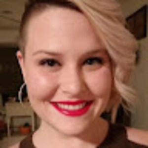 Meet your Posher, Claire